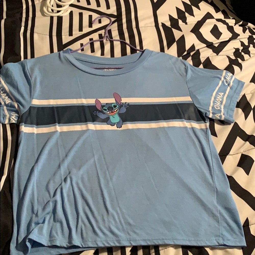 Stitch crop top tee